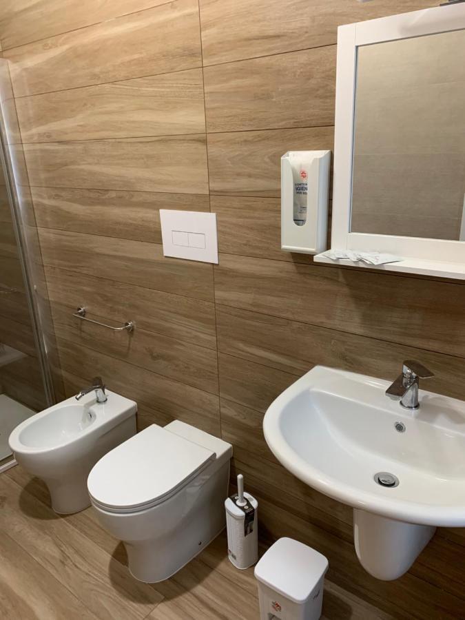 B&B Piano Romano -Con Parcheggio Privato Gratuito- Foggia Exterior photo
